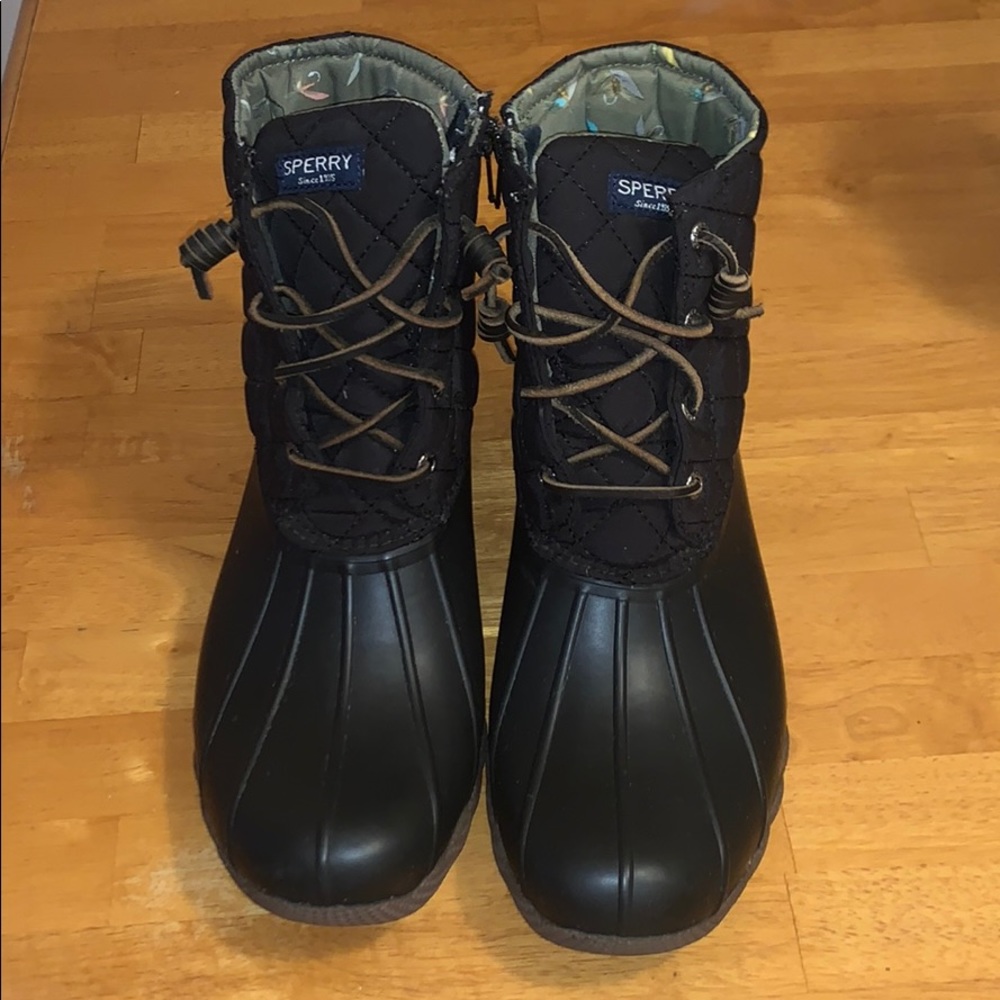 SPERRY DUCK BOOTS
